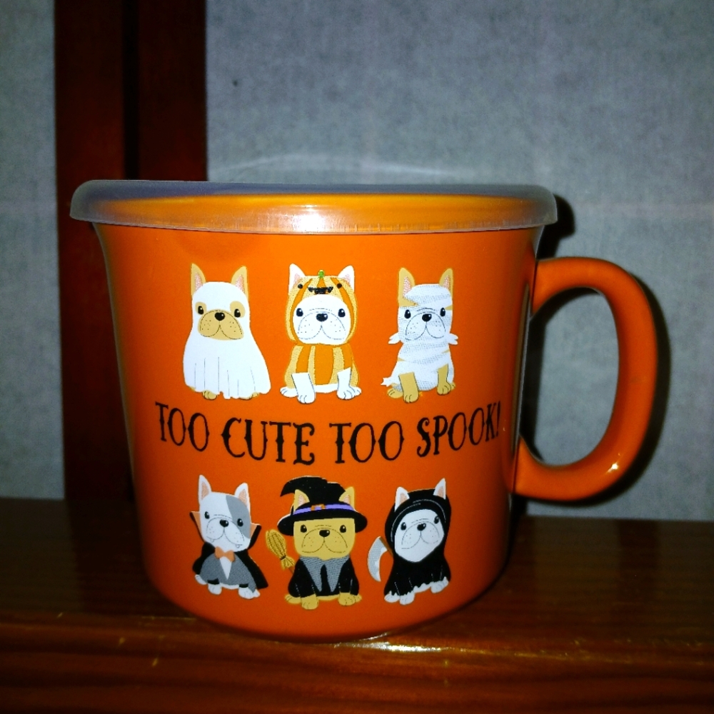 Too cute to spook food container